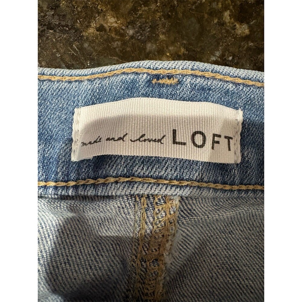LOFT Denim Cut-Off Shorts Womens Size 8 Light Wash Rainbow Side Stripe - Picture 6 of 11